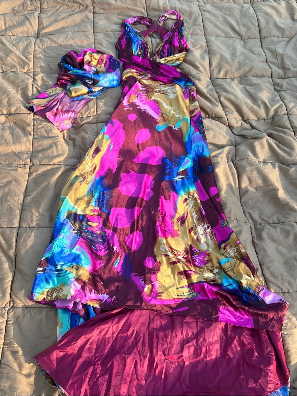 Studio 17 Y2K Magenta, Blue, Gold Satin Maxi Halter Dress Deep V Open Back Glam